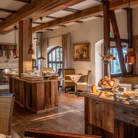 Boutique Im Ehem Weingut, Sauna, Hofgarten, Goldenes Fass Lejlighed
