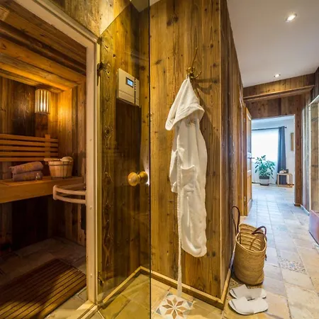 Boutique Im Ehem Weingut, Sauna, Hofgarten, Goldenes Fass *