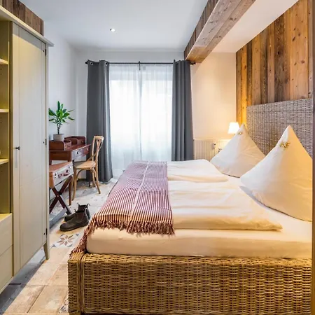 Boutique Im Ehem Weingut, Sauna, Hofgarten, Goldenes Fass Lejlighed Meißen