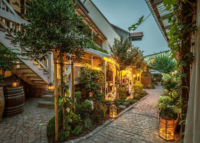 Boutique Im Ehem Weingut, Sauna, Hofgarten, Goldenes Fass Appartement *