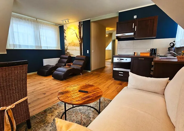 Boutique Im Ehem Weingut, Sauna, Hofgarten, Goldenes Fass Appartement *