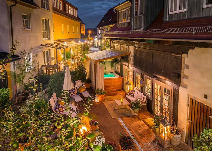 Appartement Boutique Im Ehem Weingut, Sauna, Hofgarten, Goldenes Fass