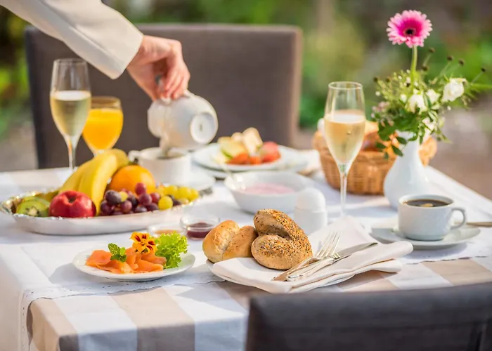 Boutique Im Ehem Weingut, Sauna, Hofgarten, Goldenes Fass Appartement *