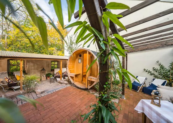 Boutique Im Ehem Weingut, Sauna, Hofgarten, Goldenes Fass