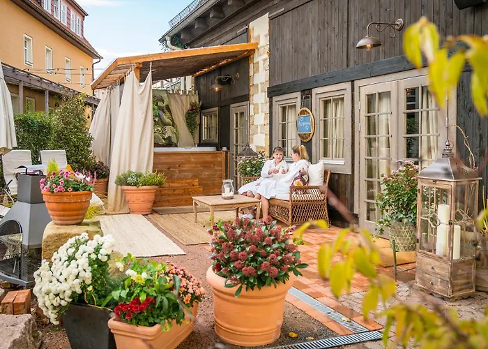 Appartement Boutique Im Ehem Weingut, Sauna, Hofgarten, Goldenes Fass *