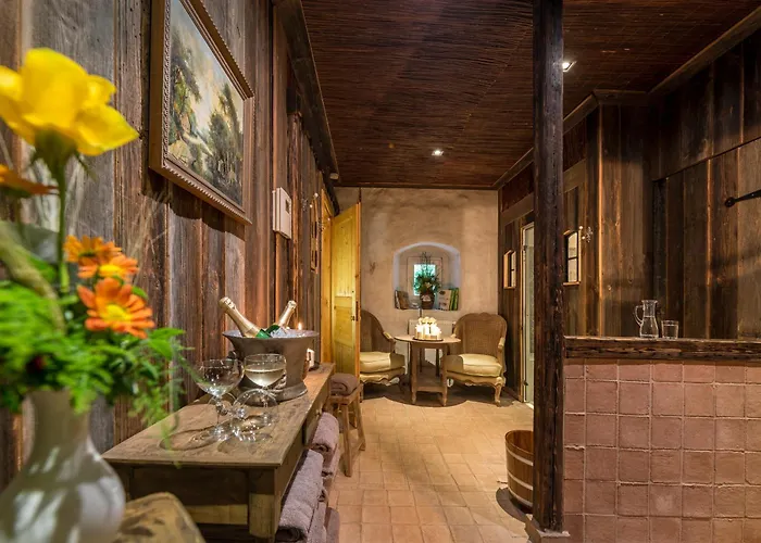 Boutique Im Ehem Weingut, Sauna, Hofgarten, Goldenes Fass